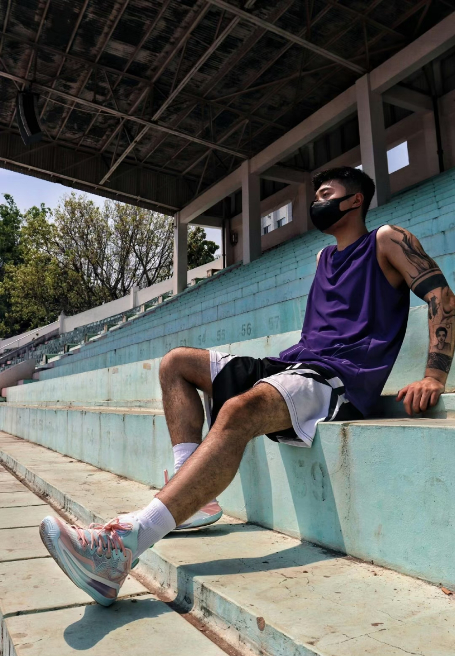 喜欢有纹身的体育生吗?