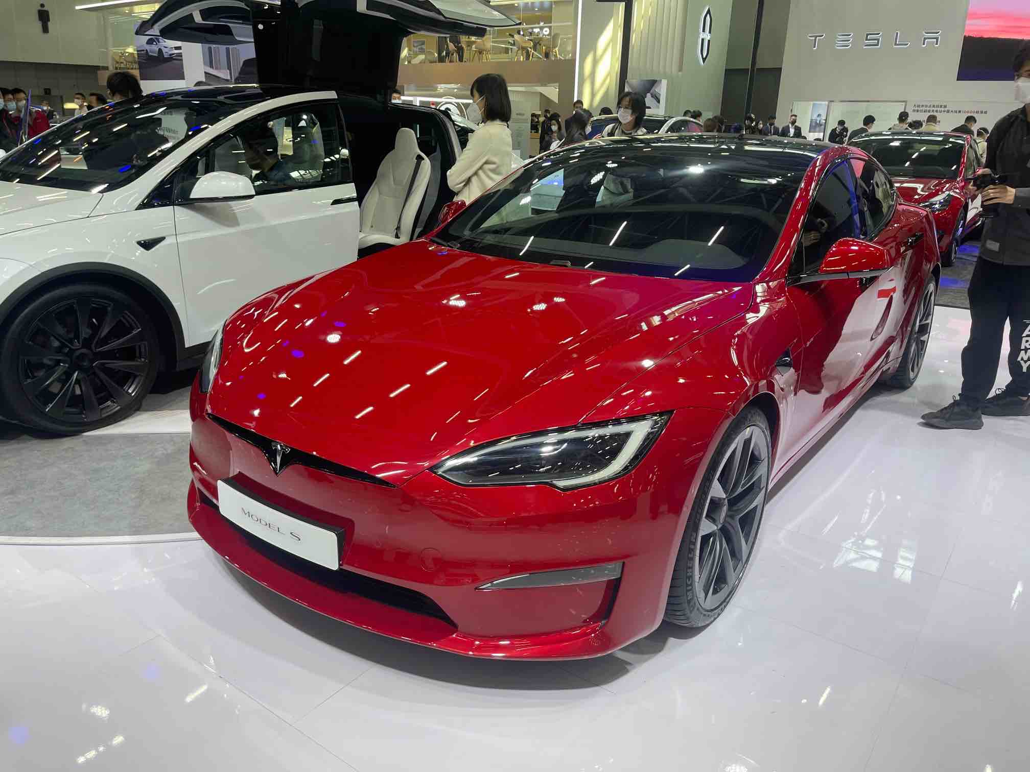 广州车展|特斯拉 model x/s plaid 亮相,2.1 秒即可破百