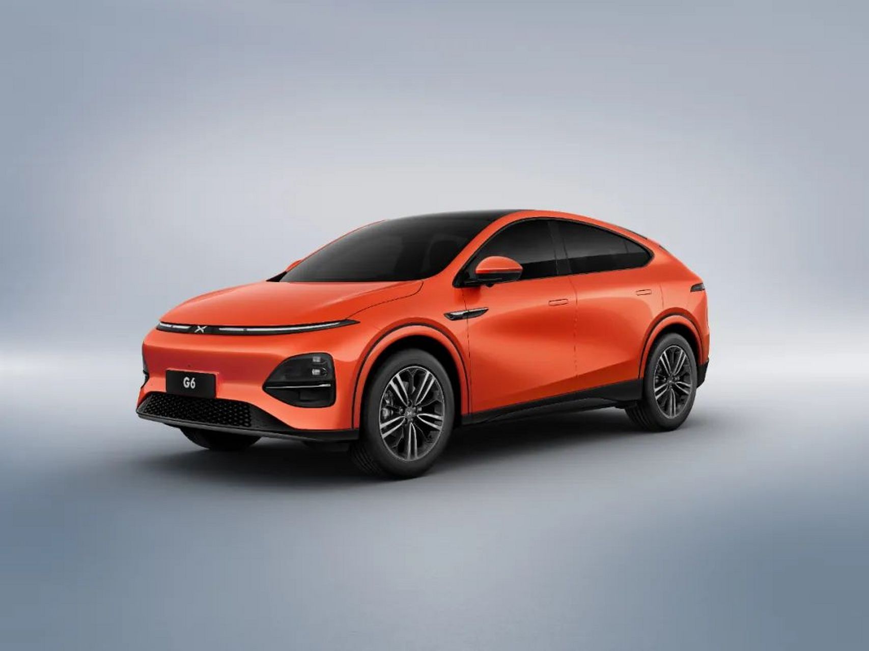 69 万元  6 月 29 日,小鹏 g6 上市,新车定位中型纯电 suv,共推出 5