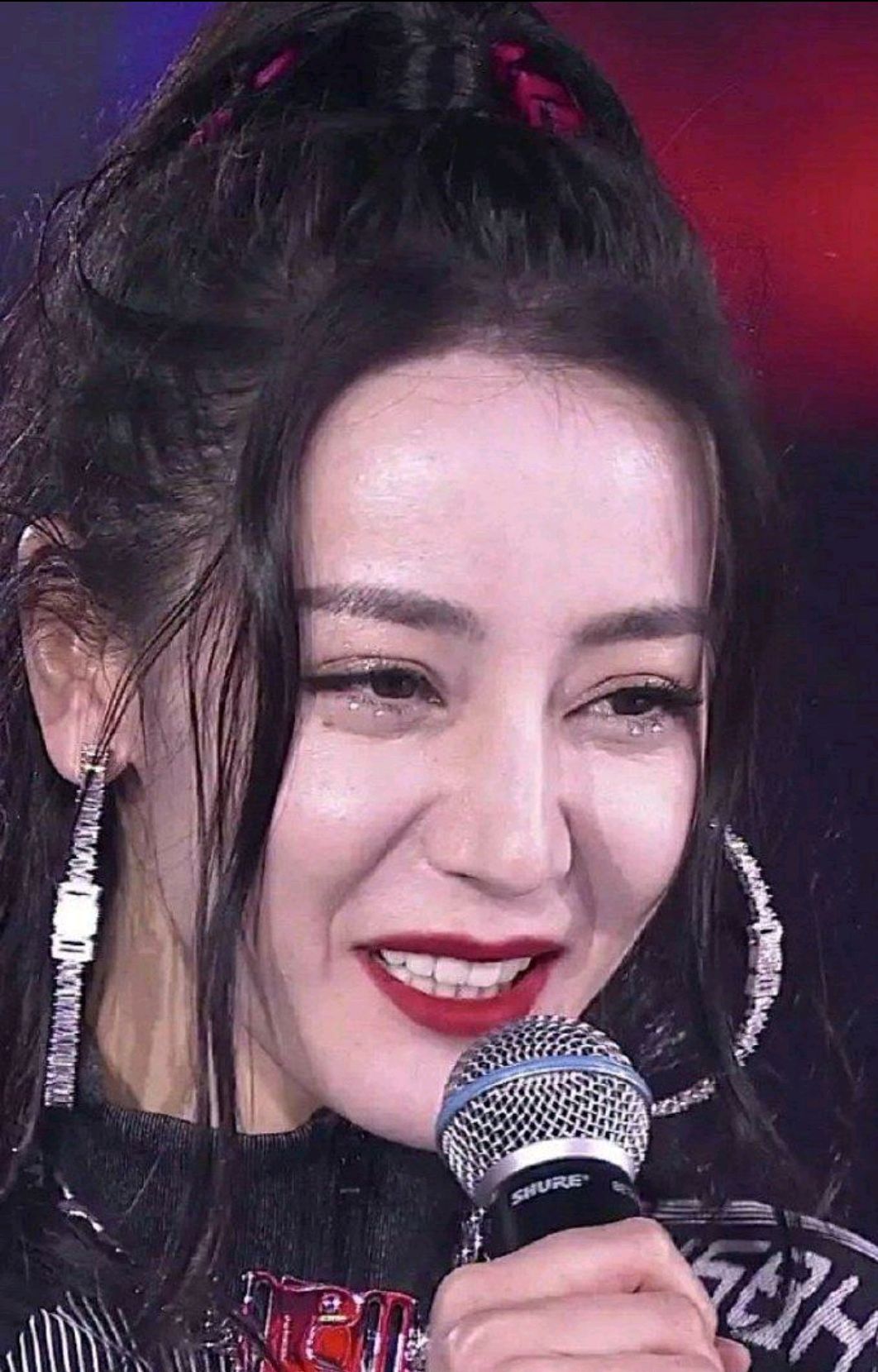 迪丽热巴玩吃鸡被吐槽生图太丑