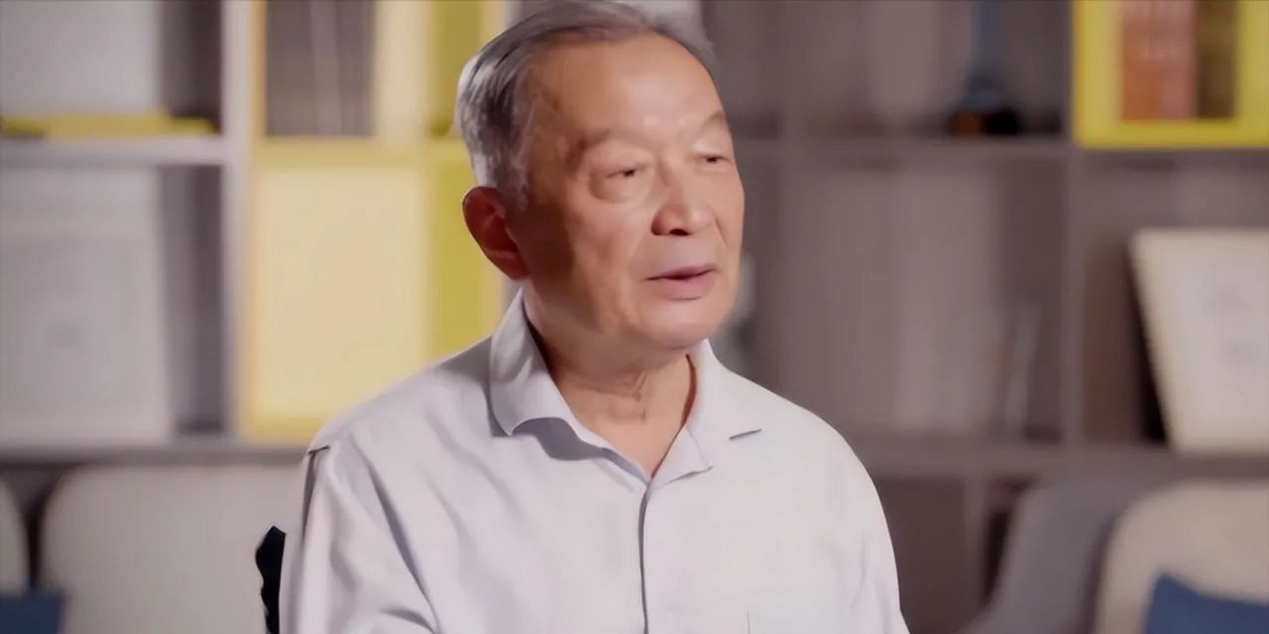 温铁军专家说:"现在的农民真难!