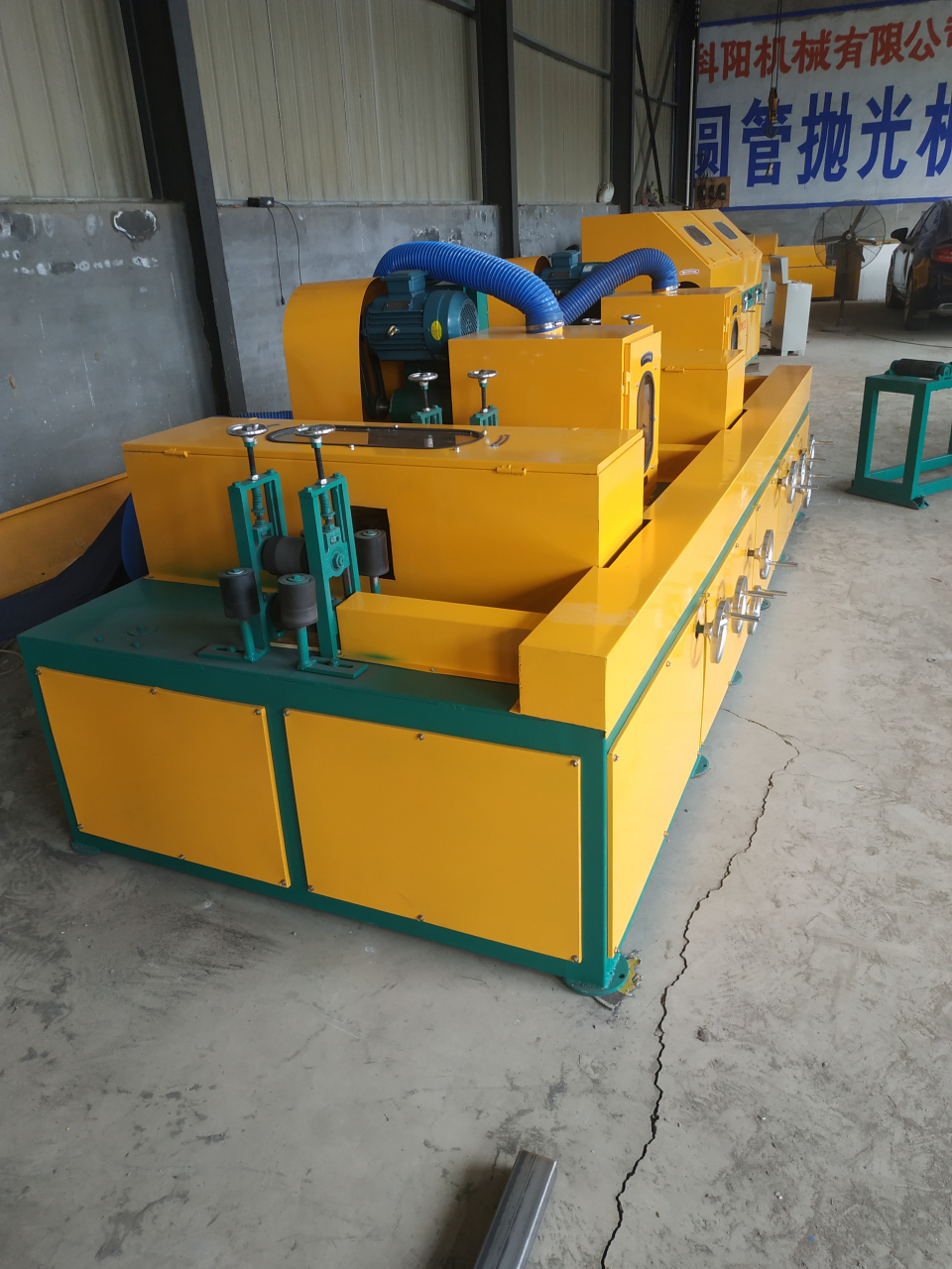 方管抛光机# #方管除锈机# #方管除锈抛光机# 方管抛光机全自动方管