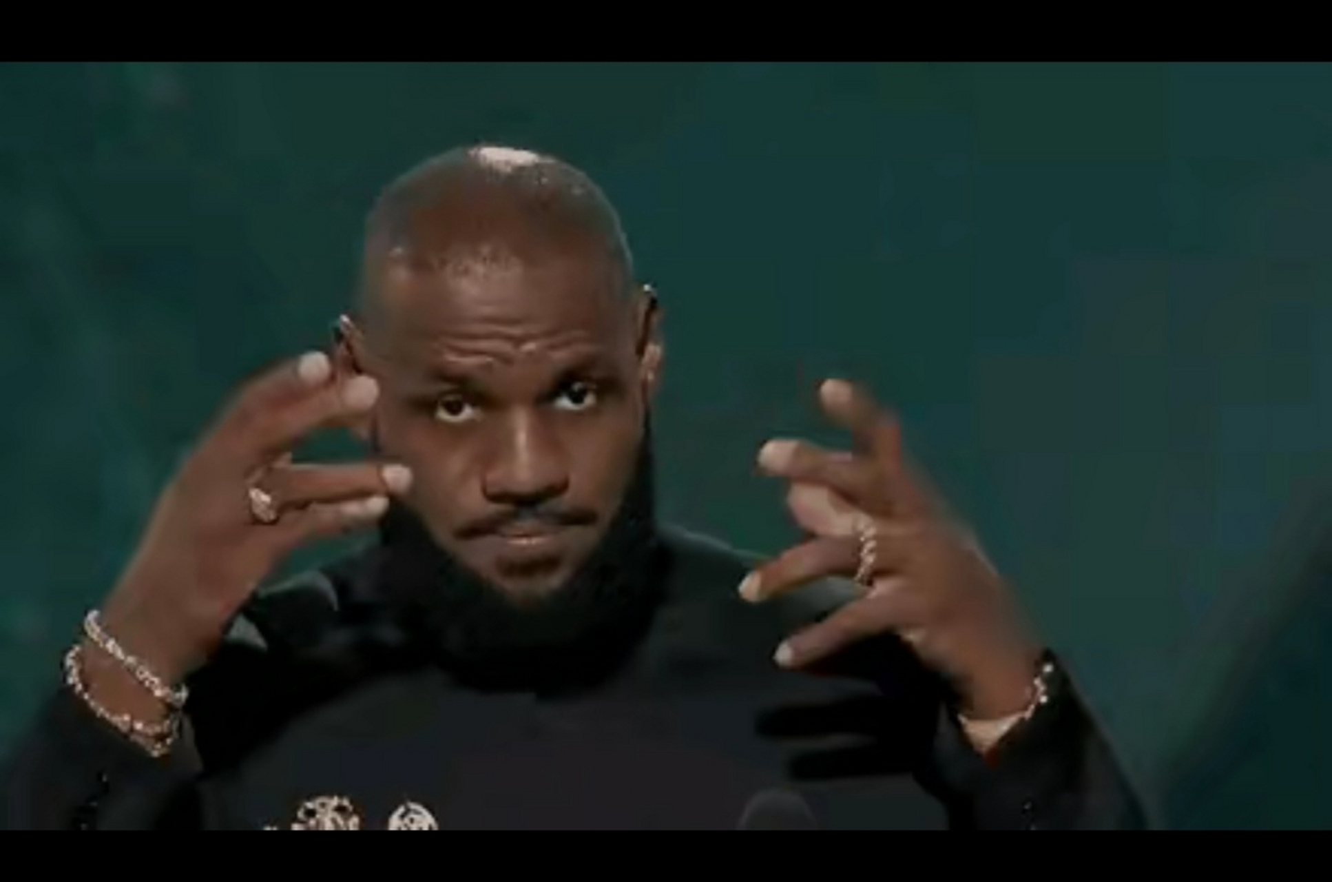 詹姆斯妻子:我认为勒布朗是篮球历史最佳,欢迎goat登台.