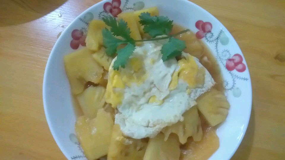 菠萝炒鸡蛋,好吃又营养,5块钱的菜一样美味