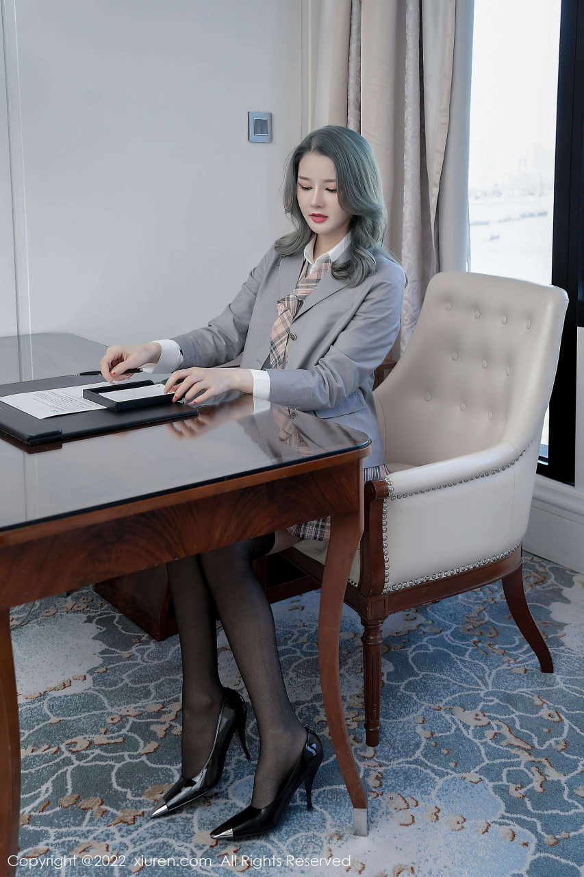 jk制服 丝袜 高跟鞋