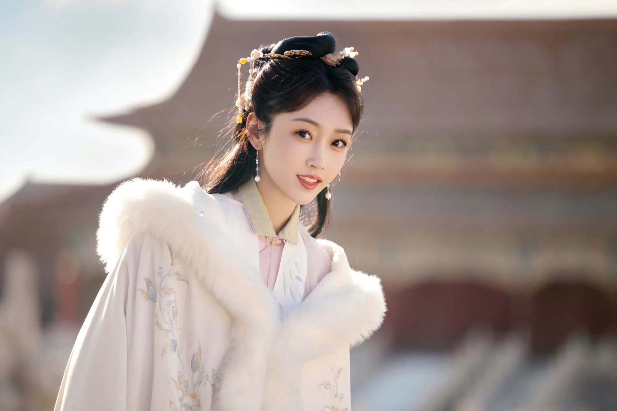 宣璐穿汉服美出圈,温婉大气,网友:梦回《陈情令》师姐!