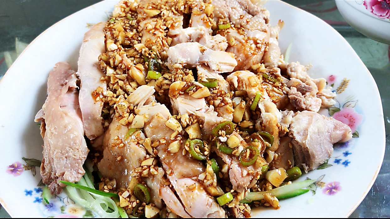 原来鸡腿还可以这样做,清水一煮,凉水一泡,香而不腻,吃过难忘
