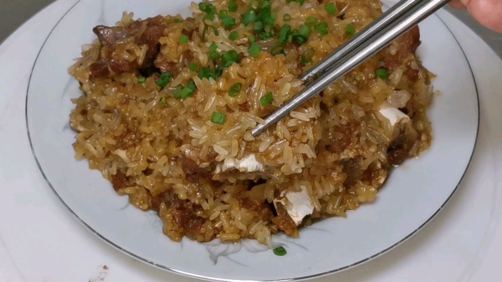这道做法简单的糯米蒸排骨,你想吃吗?