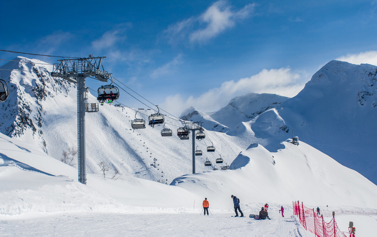冬天已经来临很久啦!国内的十二个优质滑雪场推荐,快去体验吧!