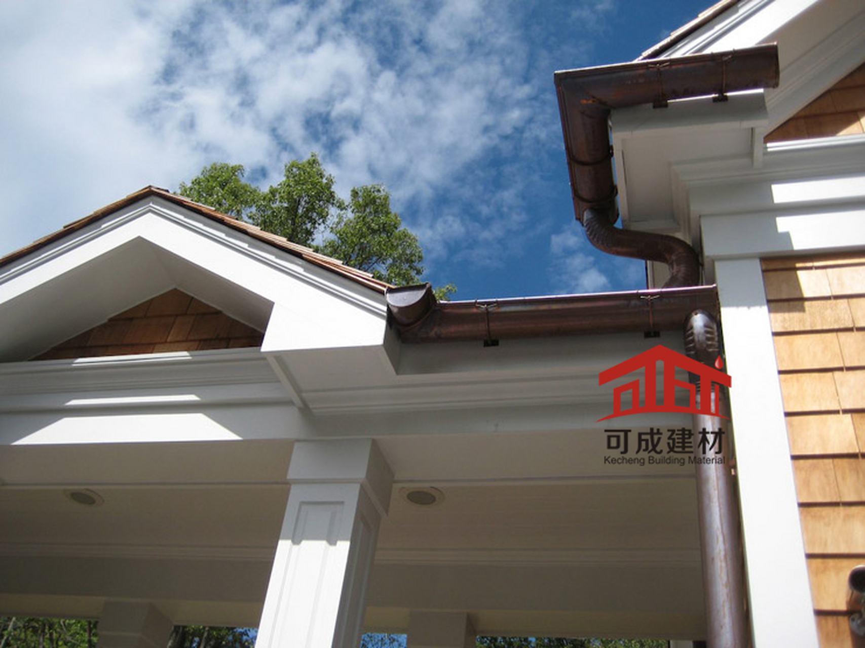 别墅天沟落水槽图片