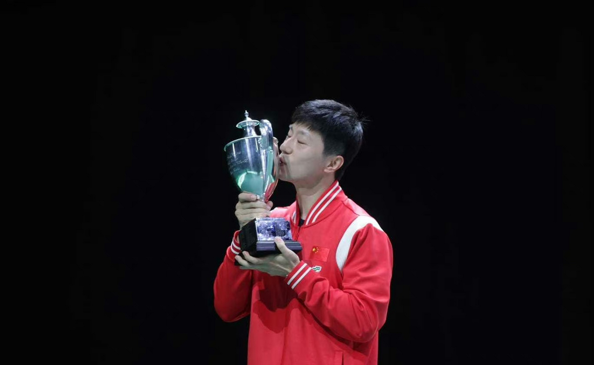 恭喜马龙!恭喜国乒!