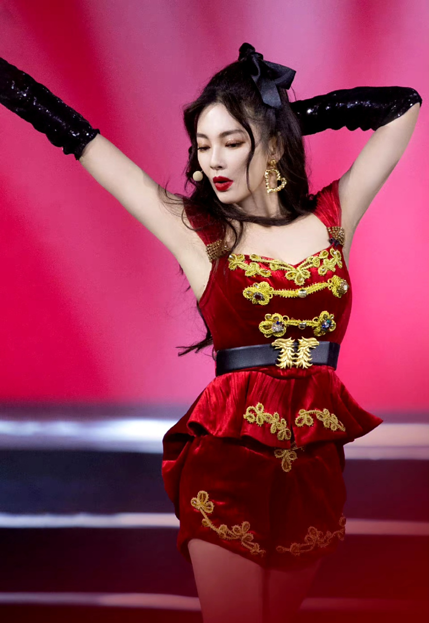 张雨绮身材好辣