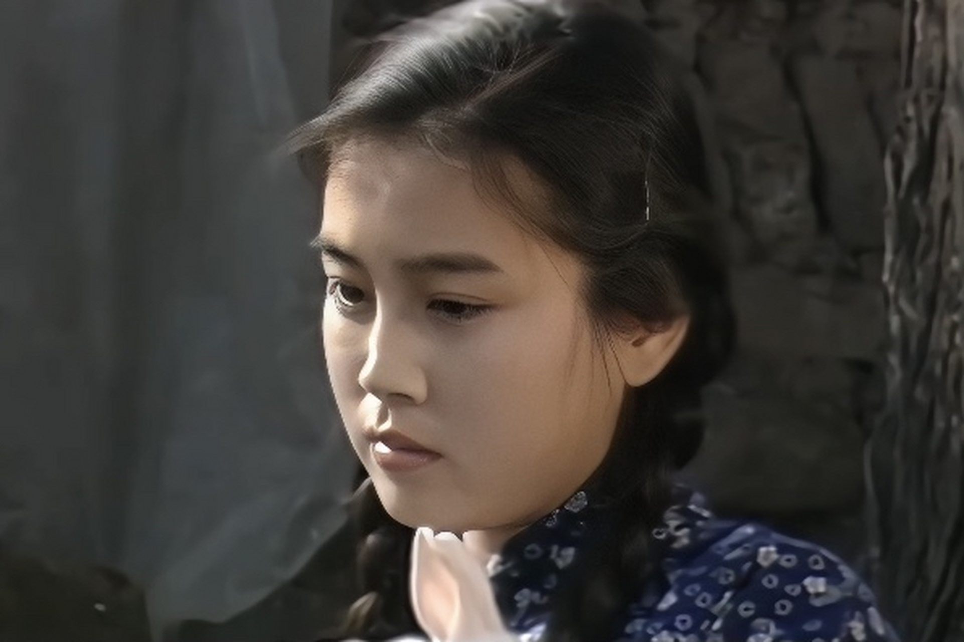 1970年167cm辽宁沈阳人; 扣儿的颜值影响了九十年代的审美, 她是无数