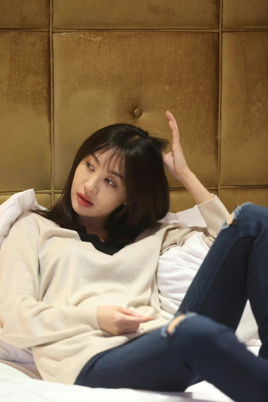 感觉好熟悉,她叫什么名字来着?