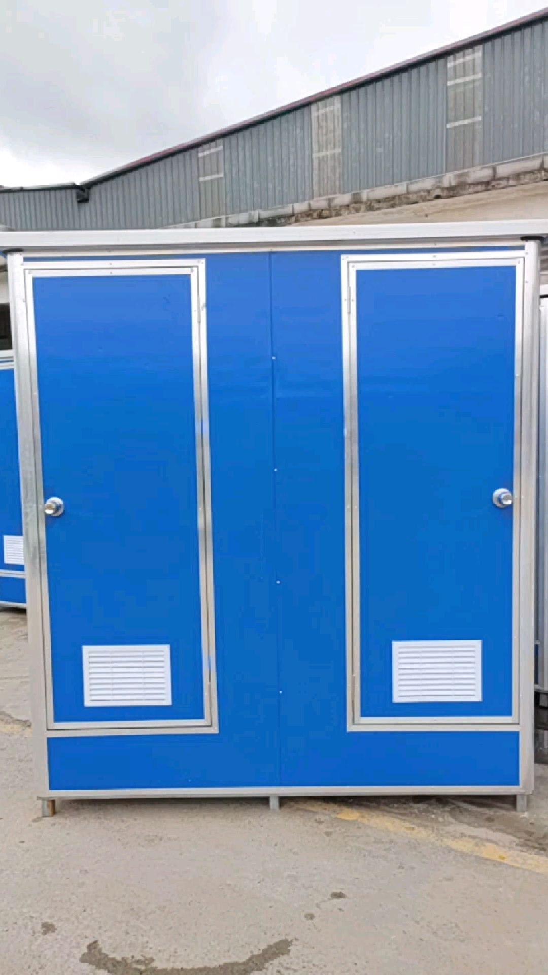 双体彩钢厕所介绍