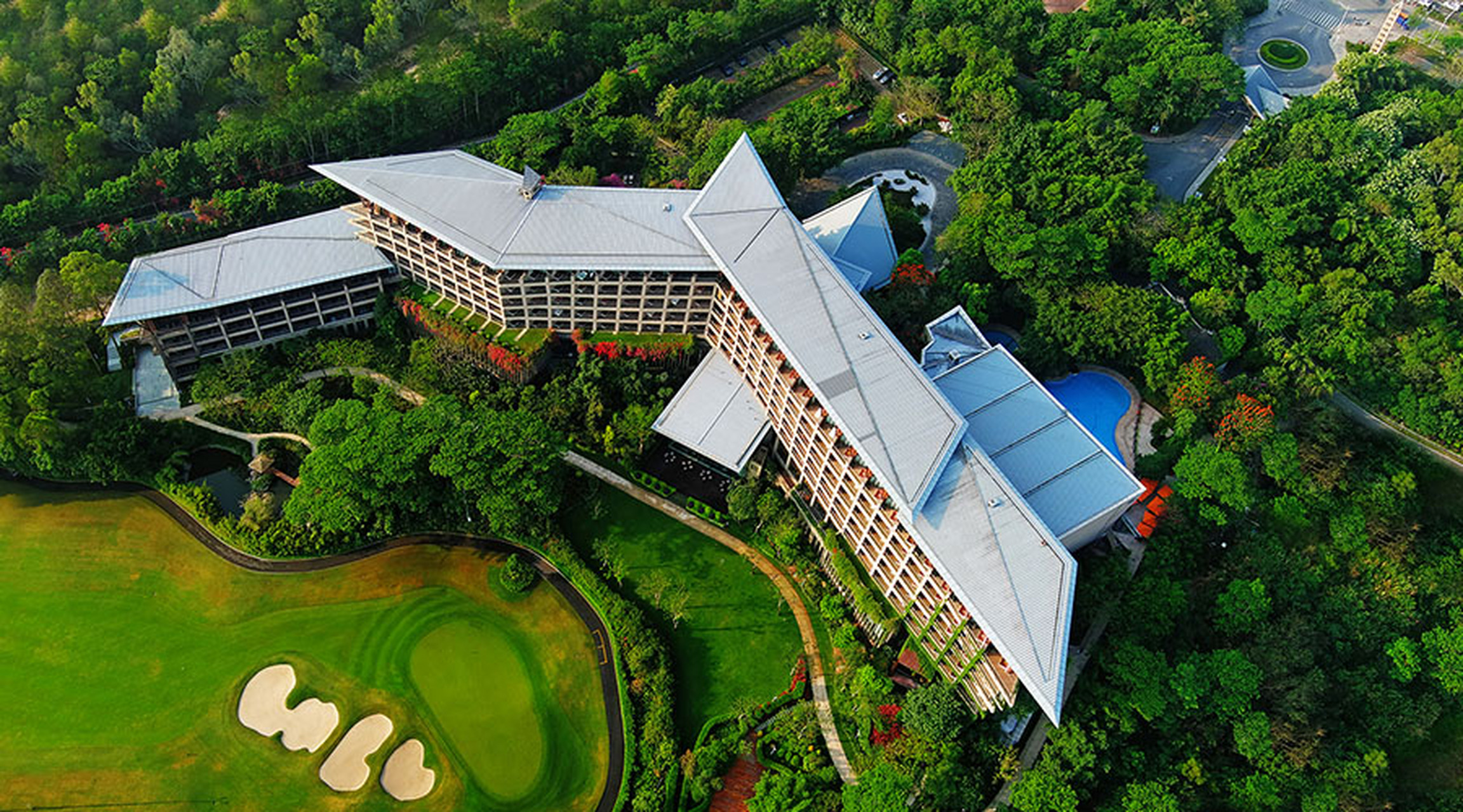 2万平方米,并且酒店餐饮