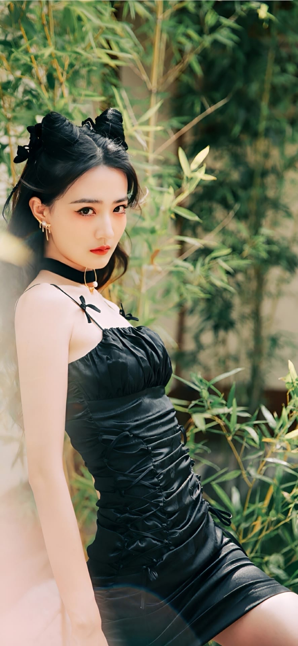 明星壁纸:徐璐私房照#明星# #每日娱乐播报# #娱乐最前沿