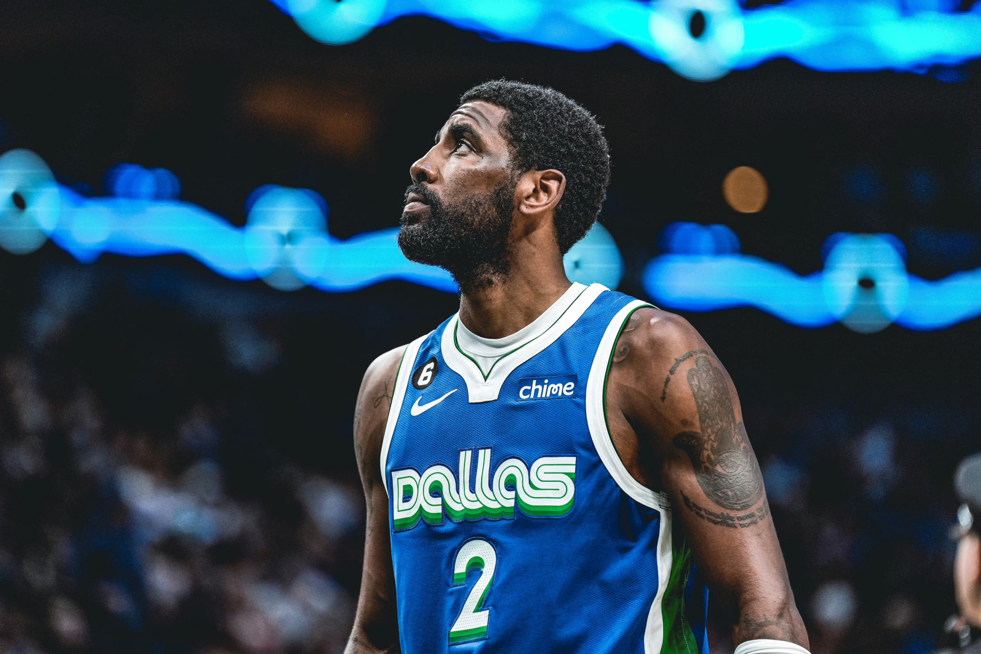 欧文与独行侠达成三年1.