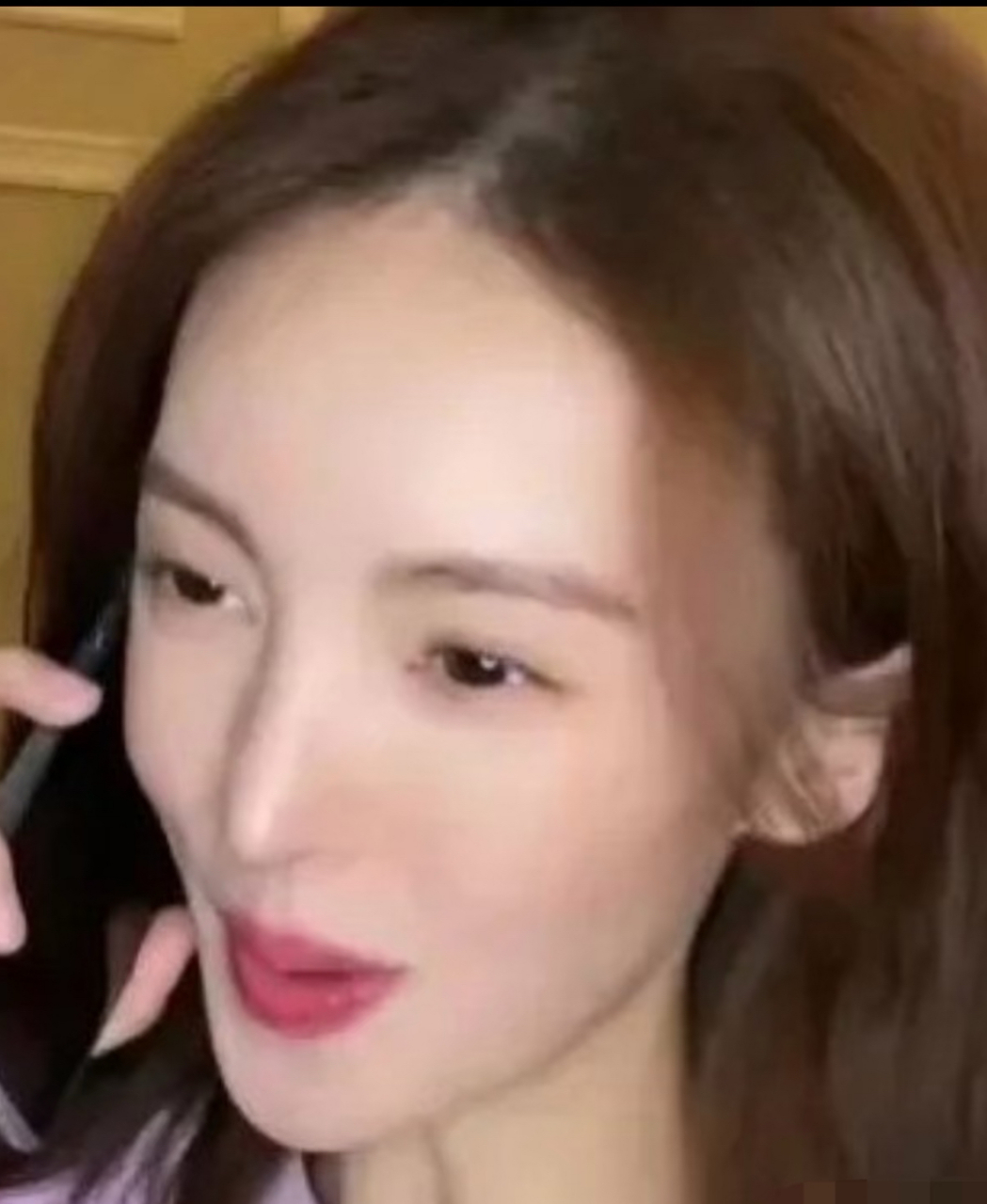 金晨的整容前后对比