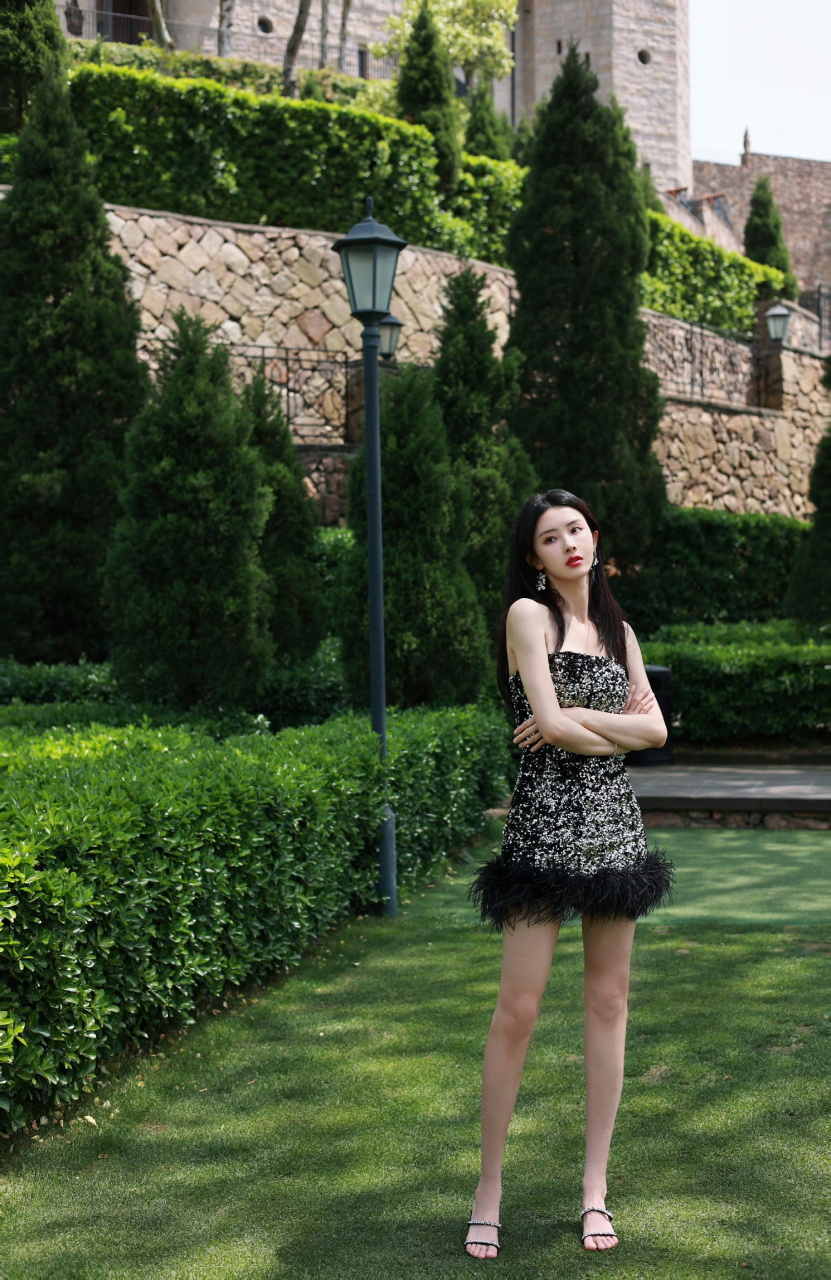 胡丹丹  小蛮腰  美腿玉足