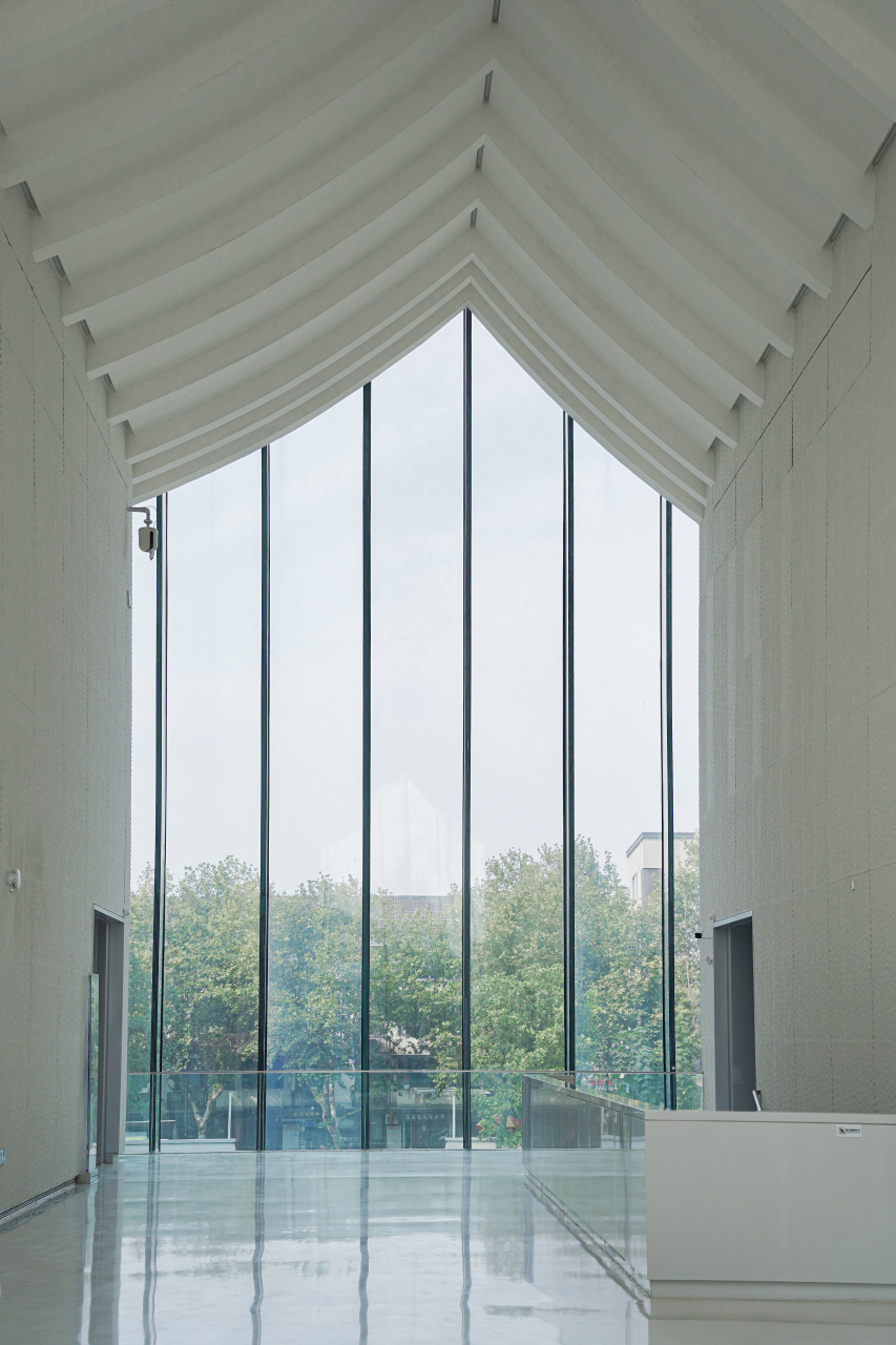 绍兴古城中的水墨画 徐渭艺术馆  想不到在古色古香的水乡绍兴城中 有