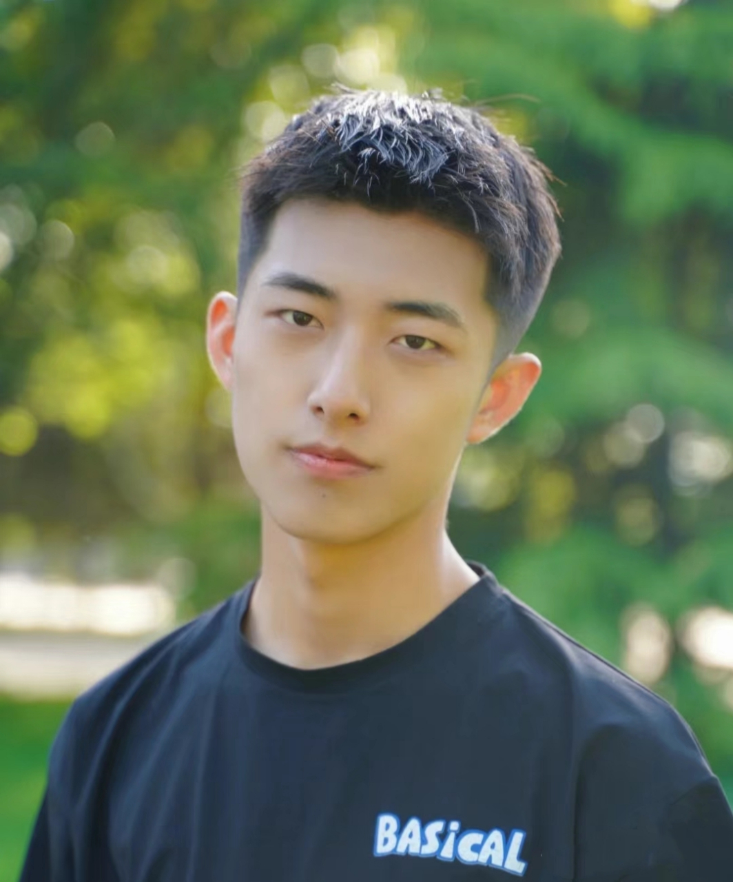 单眼皮男生是最爱