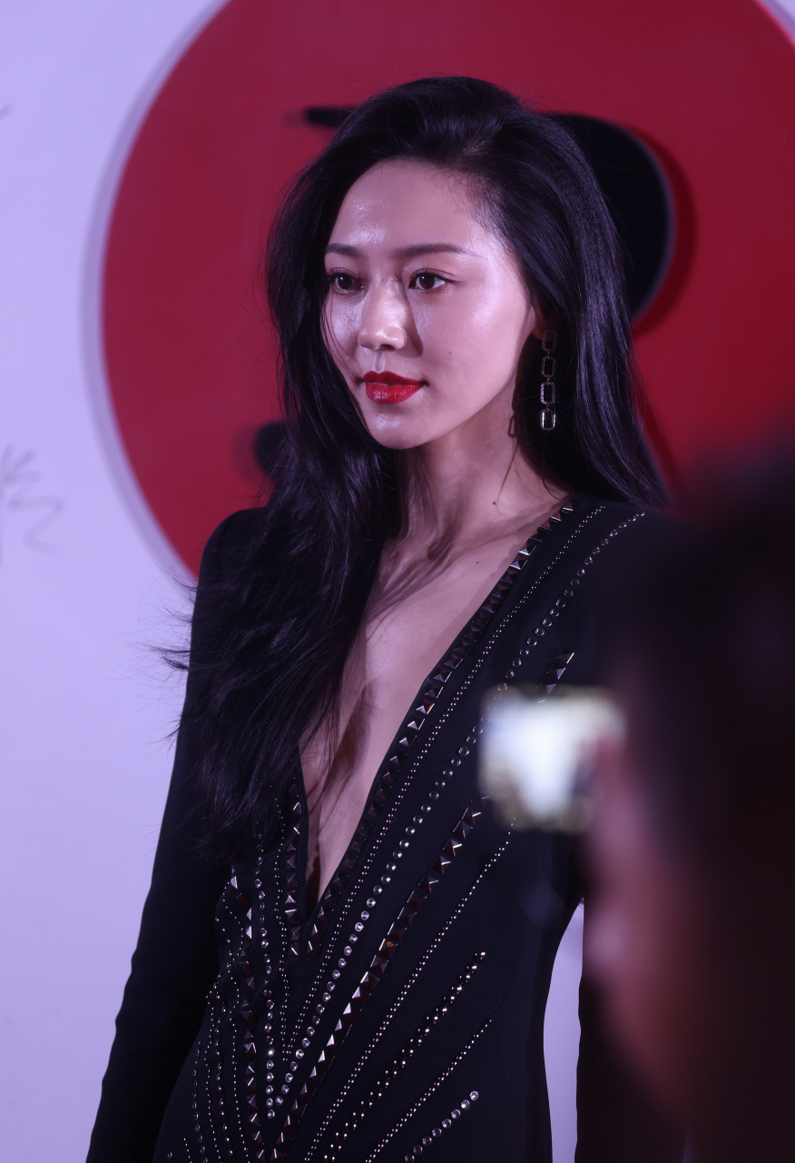 黄梦莹  美腿玉足合集