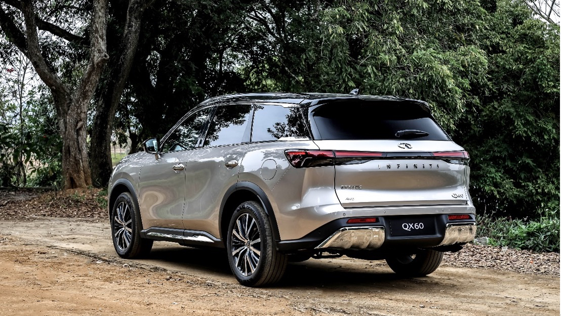 2024款英菲尼迪qx60 2.0t两驱典雅版:豪华suv的性价比之选