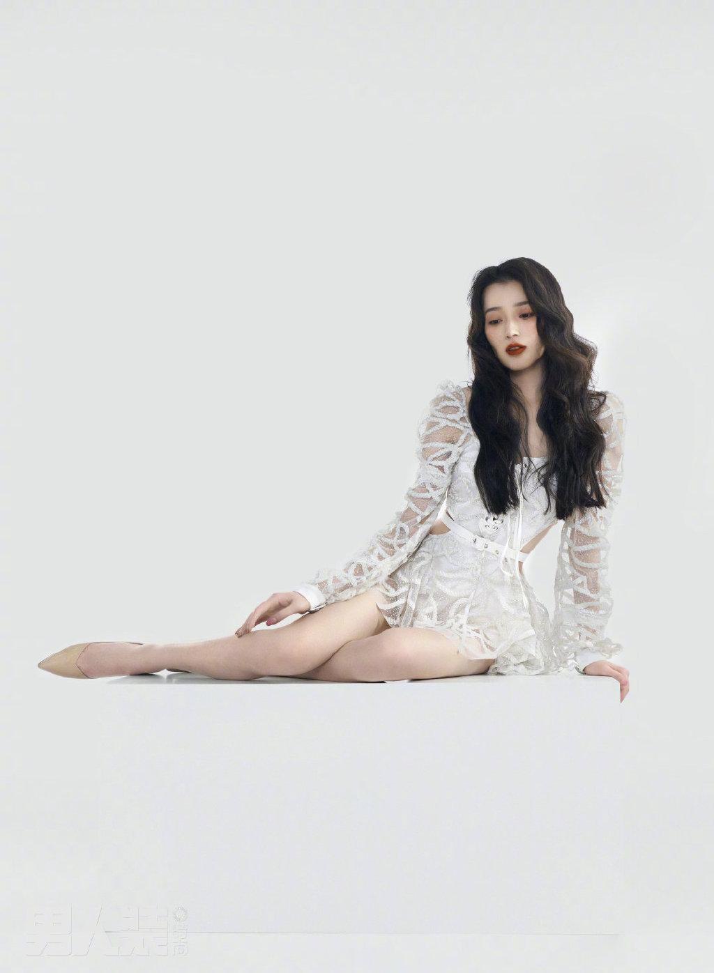 王秀竹性感动人美丽妖艳女神