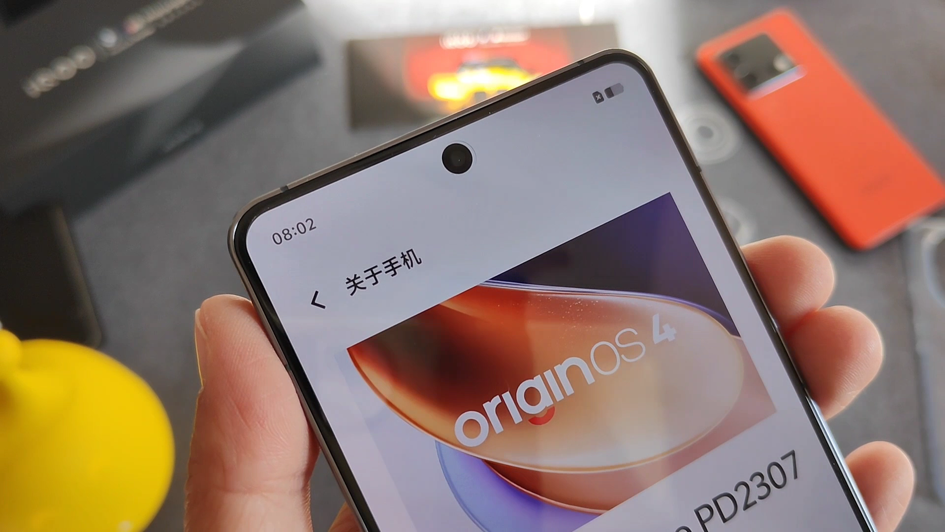 这不比小米14香?12 256/3999骁龙8gen3的iqoo12赛道版开箱