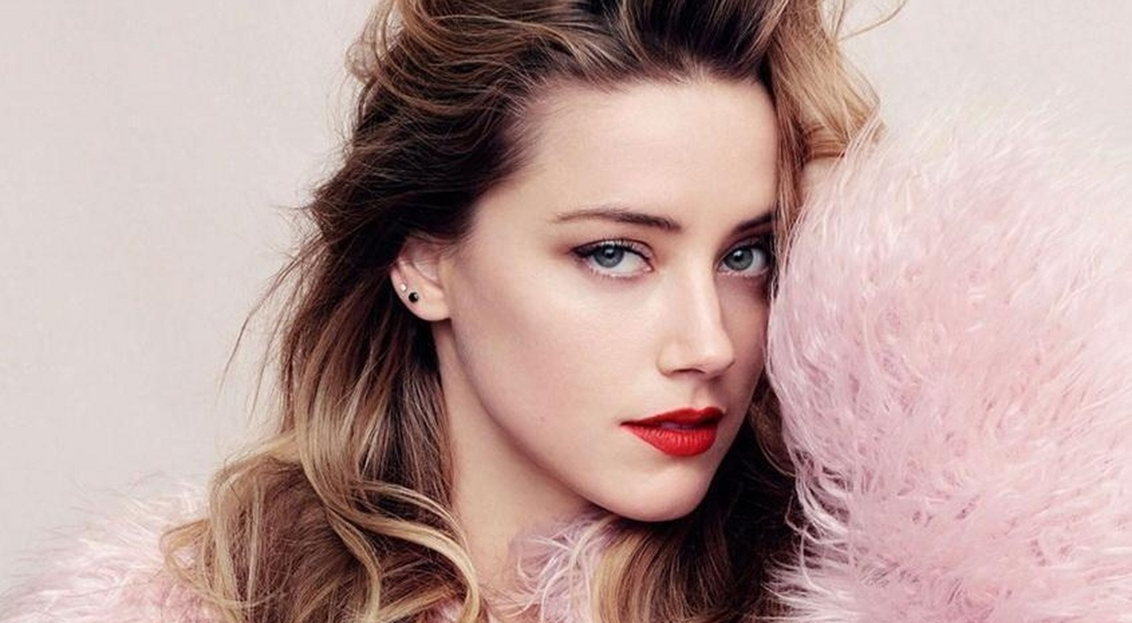 艾梅柏·希尔德(amber heard美国影星