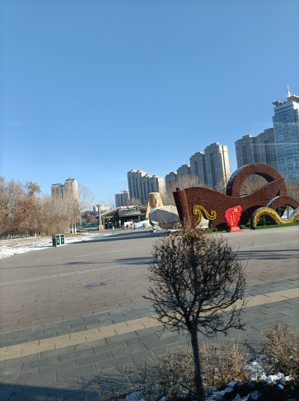 乌鲁木齐南湖市民广场图片