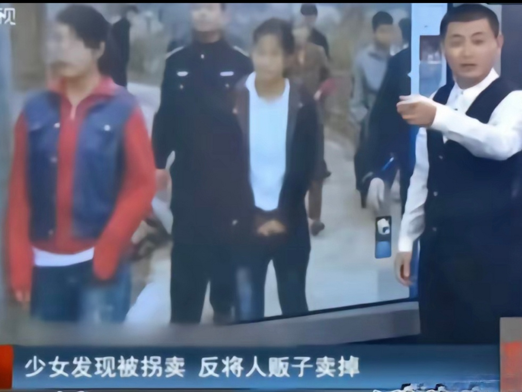 有一说一,安徽卫视这些奇葩新闻,放到现在依旧炸裂!