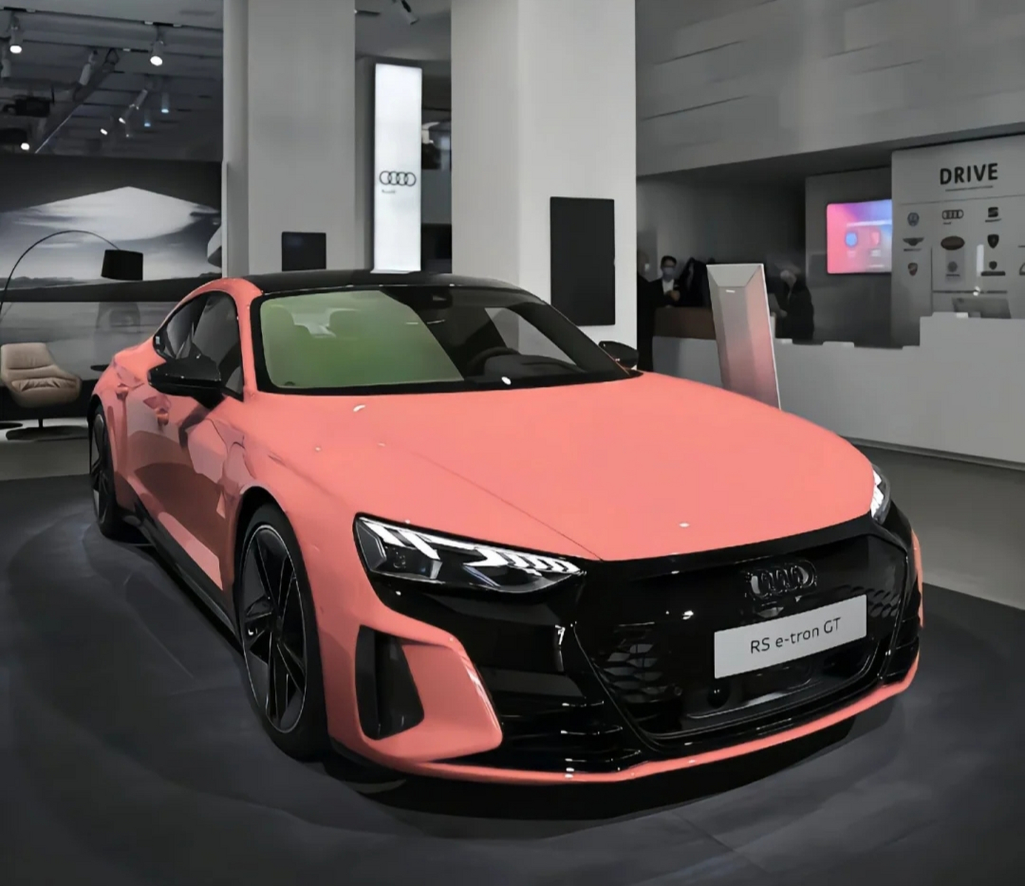 8万元,奥迪rs e-tron gt定价在146.