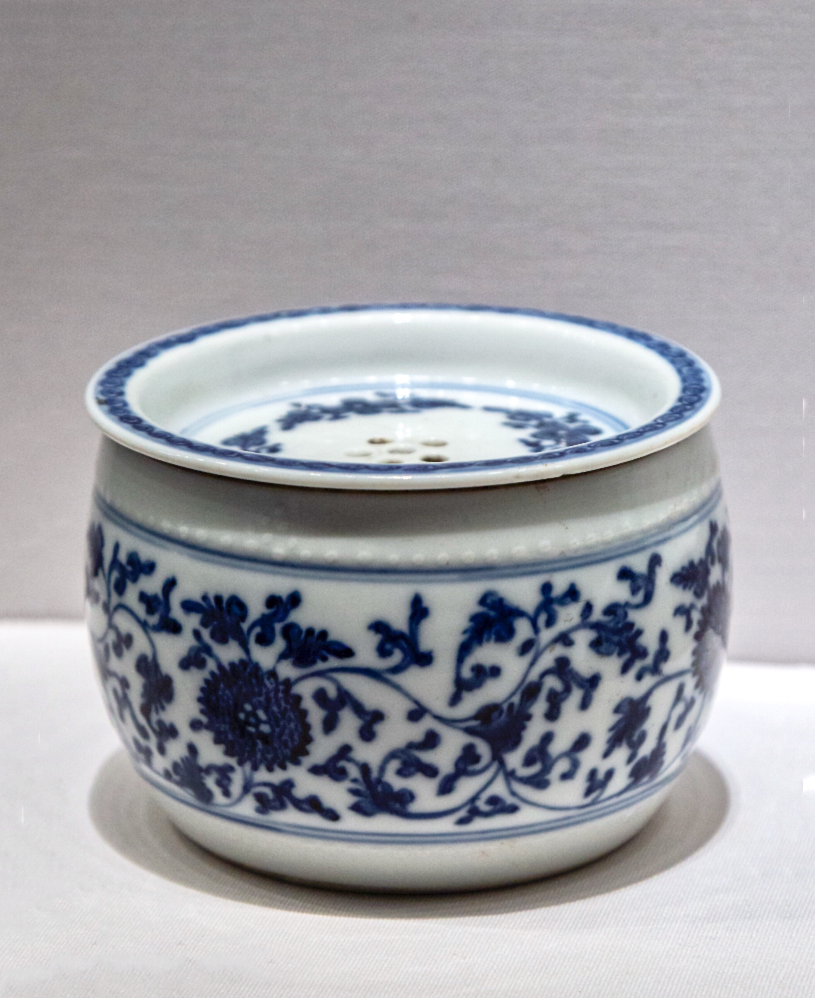 《人间烟火抚凡心》-明清民窑青花瓷/「壹」/草木华滋-圣洁莲花