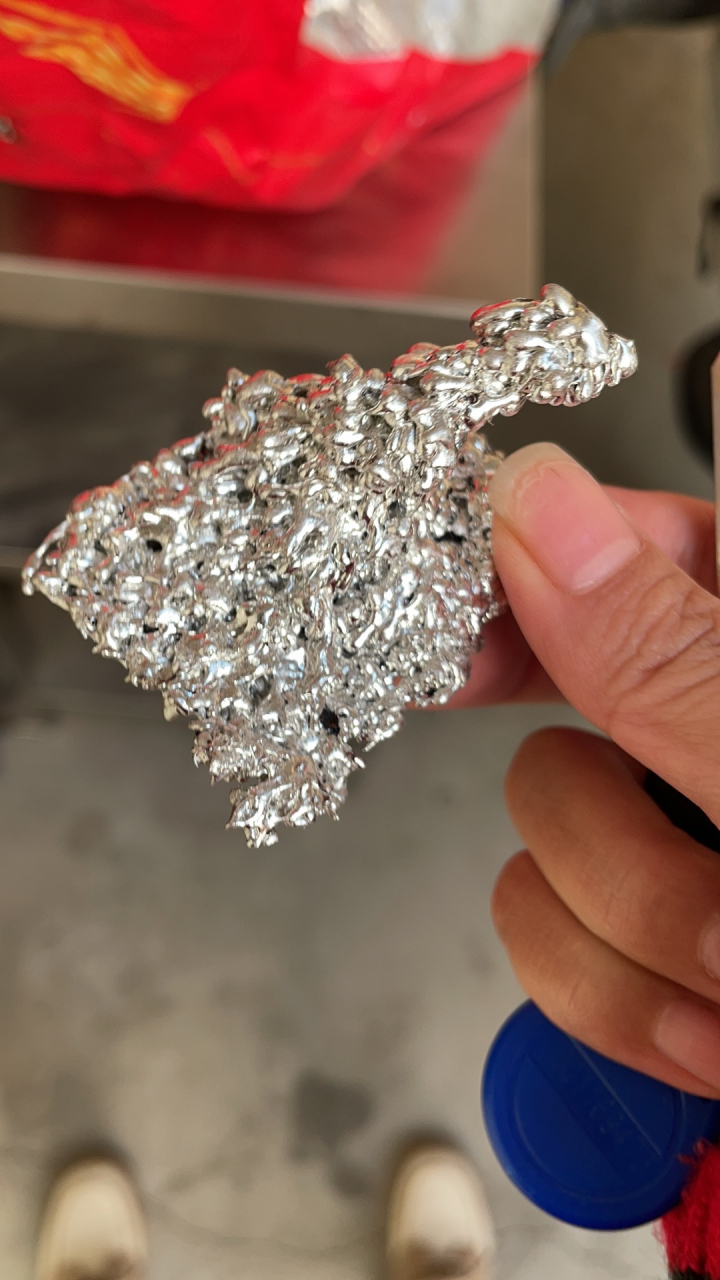 锡块多少钱一斤,锡板多少钱一公斤,长江现货锡价格,光伏焊带锡条多少