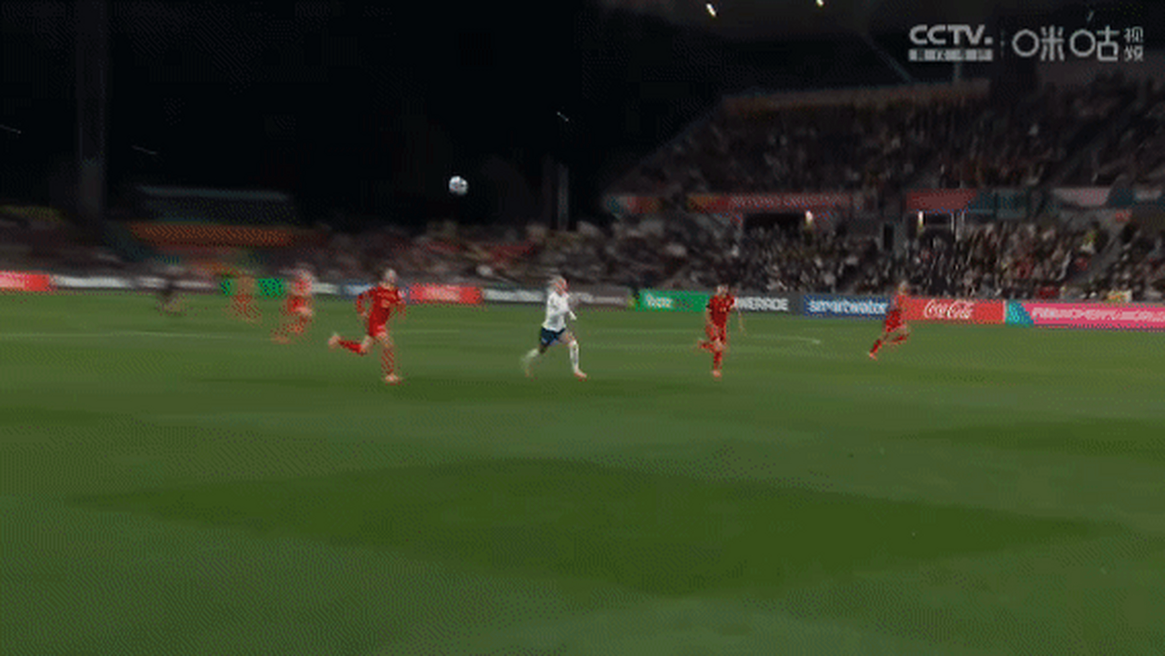 中国女足世界杯最不和谐的一幕:门将朱珏超级失误送对手龙门,结果中国