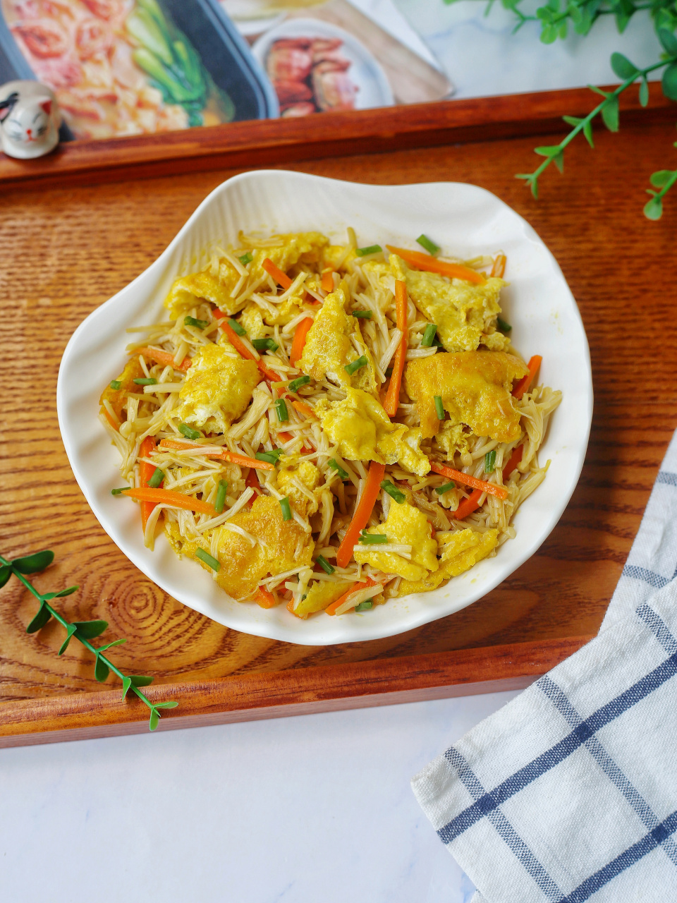 9215好吃下饭的金针菇炒鸡蛋,做法巨简单～  92金针菇和鸡蛋