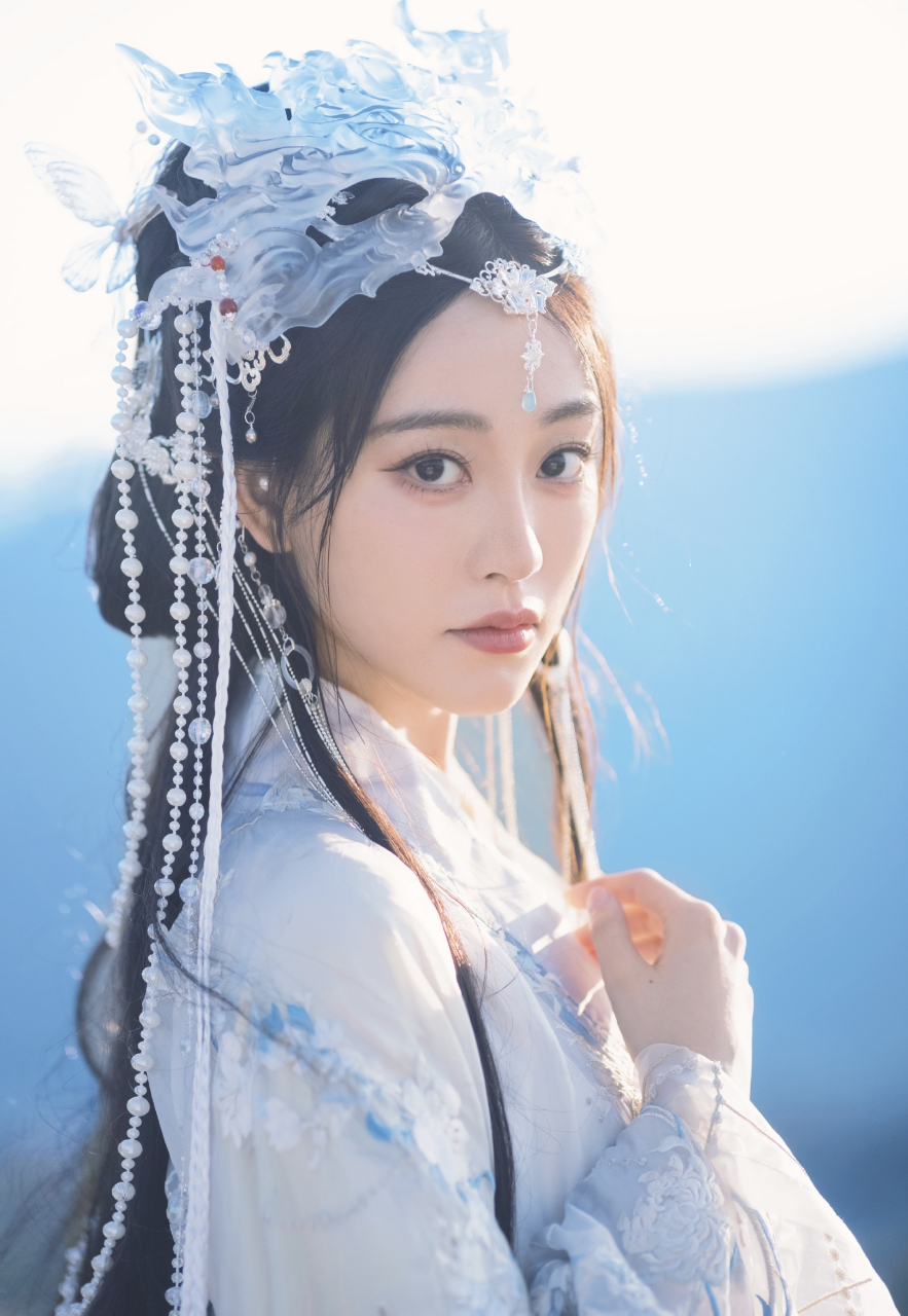 祝绪丹古风大片,玉面清冷感狠狠拿捏,真的好适合古装[打call][打call]