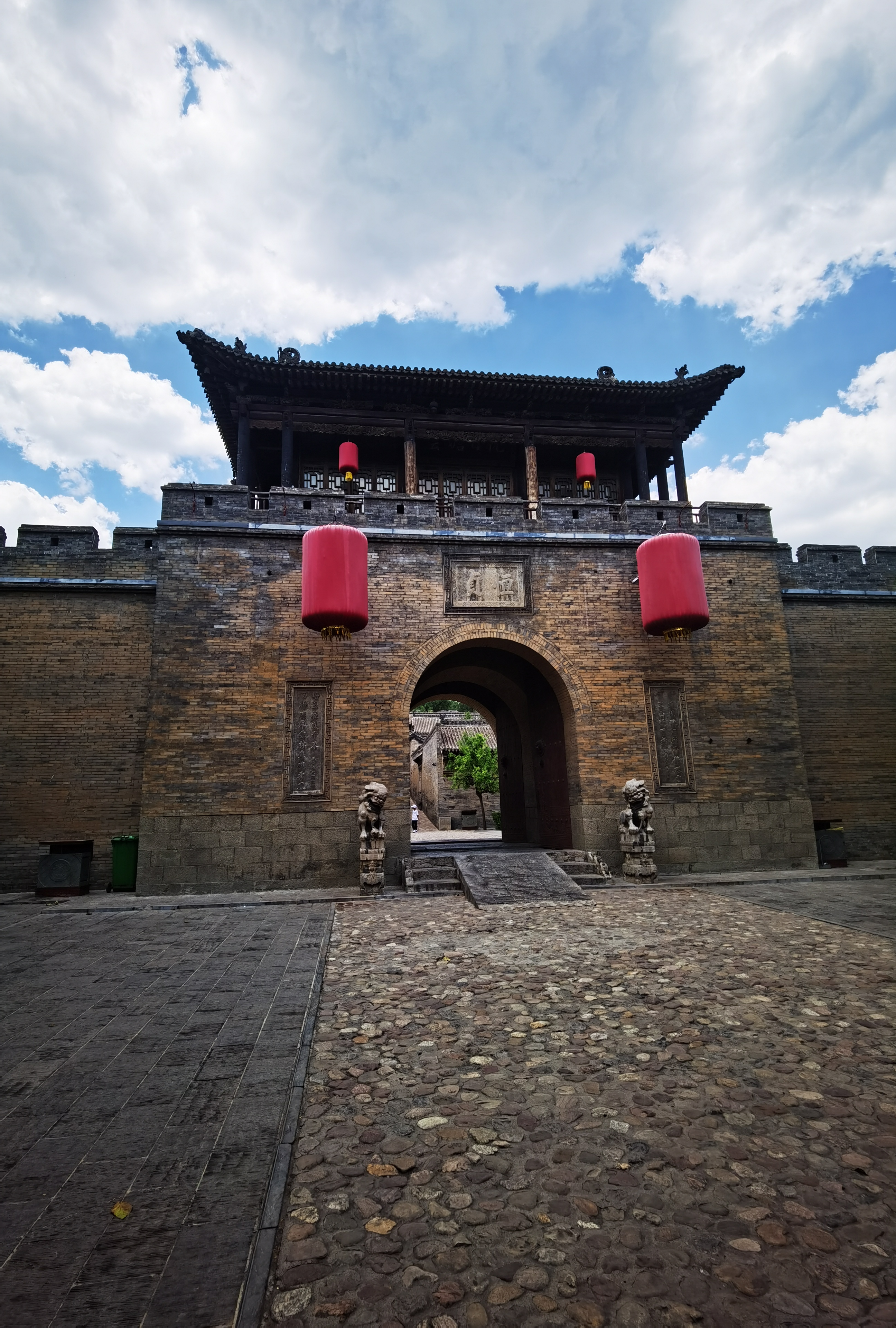 自驾游山西,王家大院的后人哪去了?