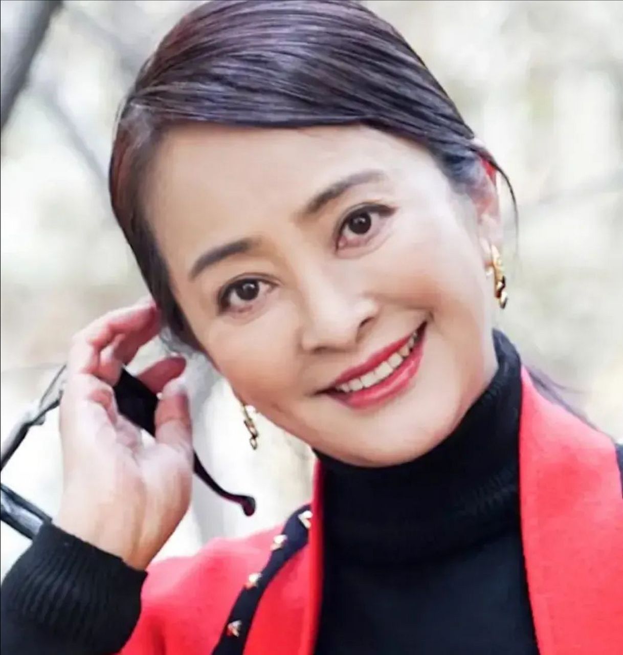 李勤勤做梦也没想到,晚年的她却要为年轻时的无知买单.