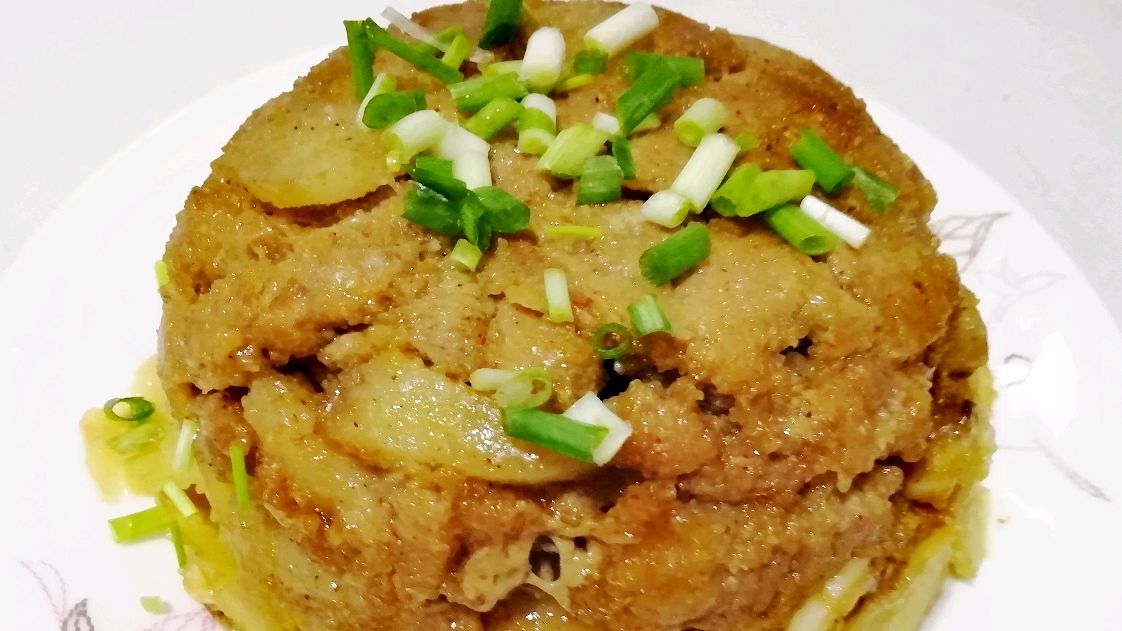粉蒸肉!清香软糯不油腻!土豆垫底,像扣肉一样,大家都爱吃!