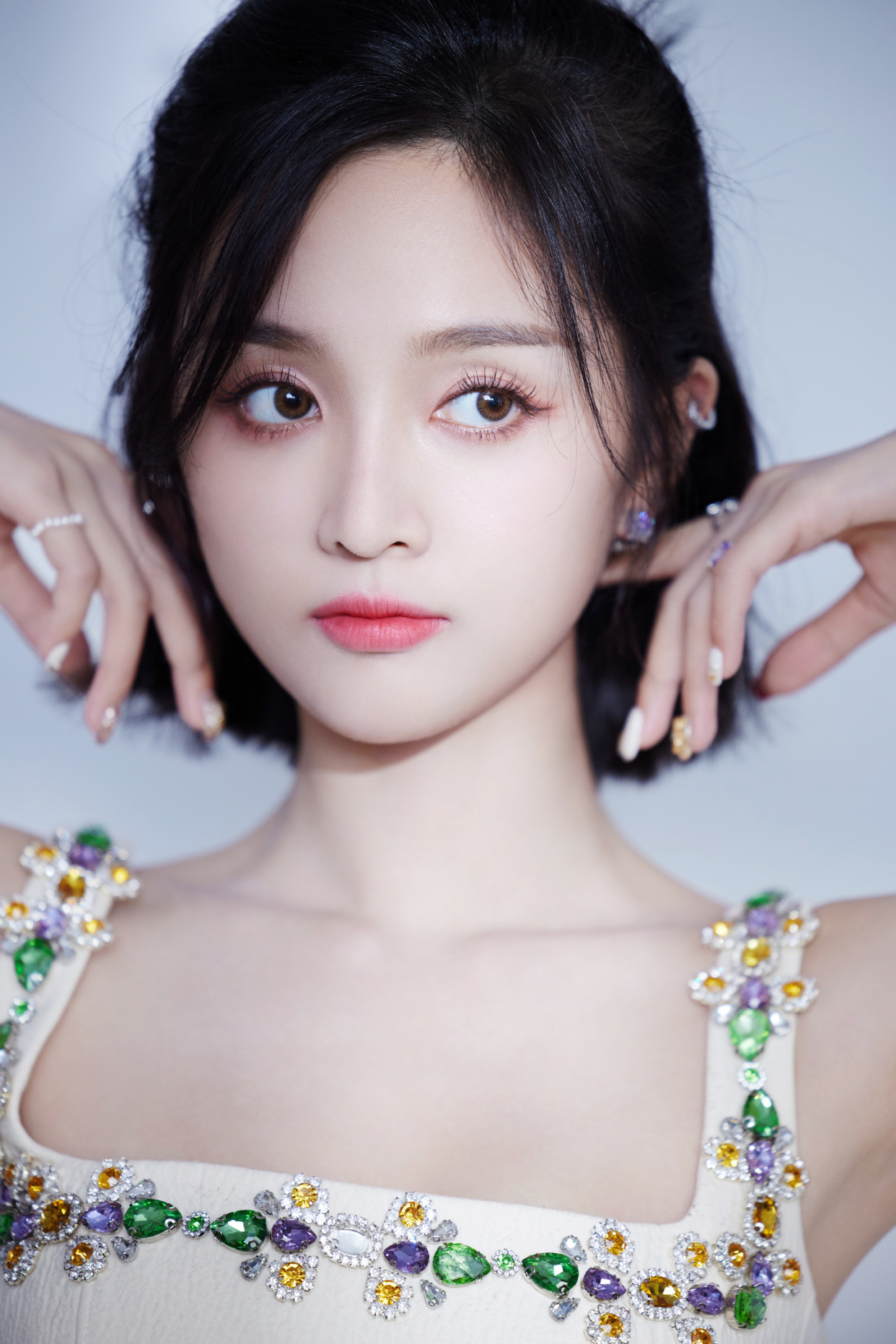 吴宣仪:甜美迷人,清纯可爱