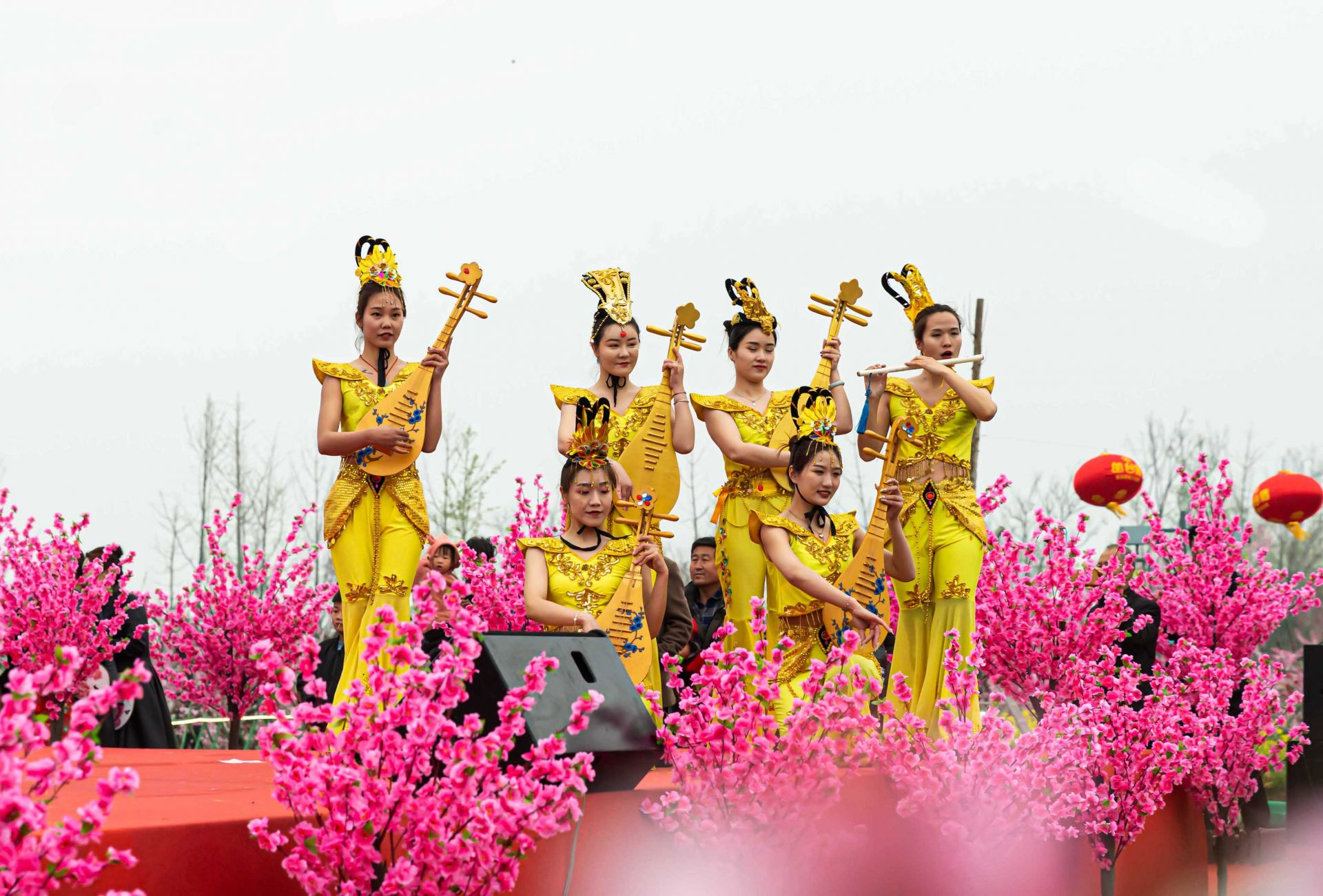 肥乡区第五届刘家寨桃花节成功举办