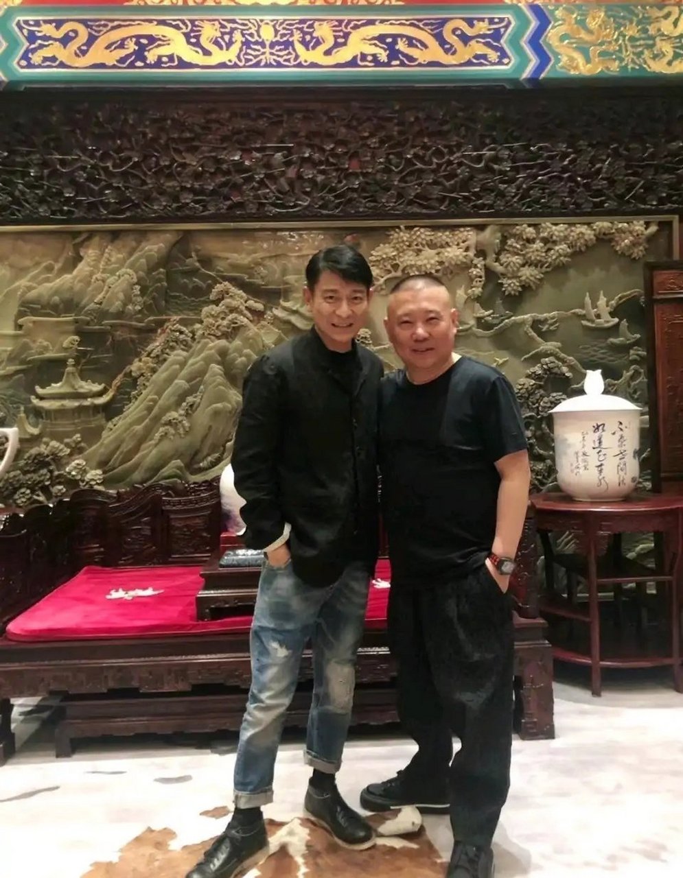 新相声八德:  刘德华  郭德纲  范德彪  马德华  安德海  刘德凯