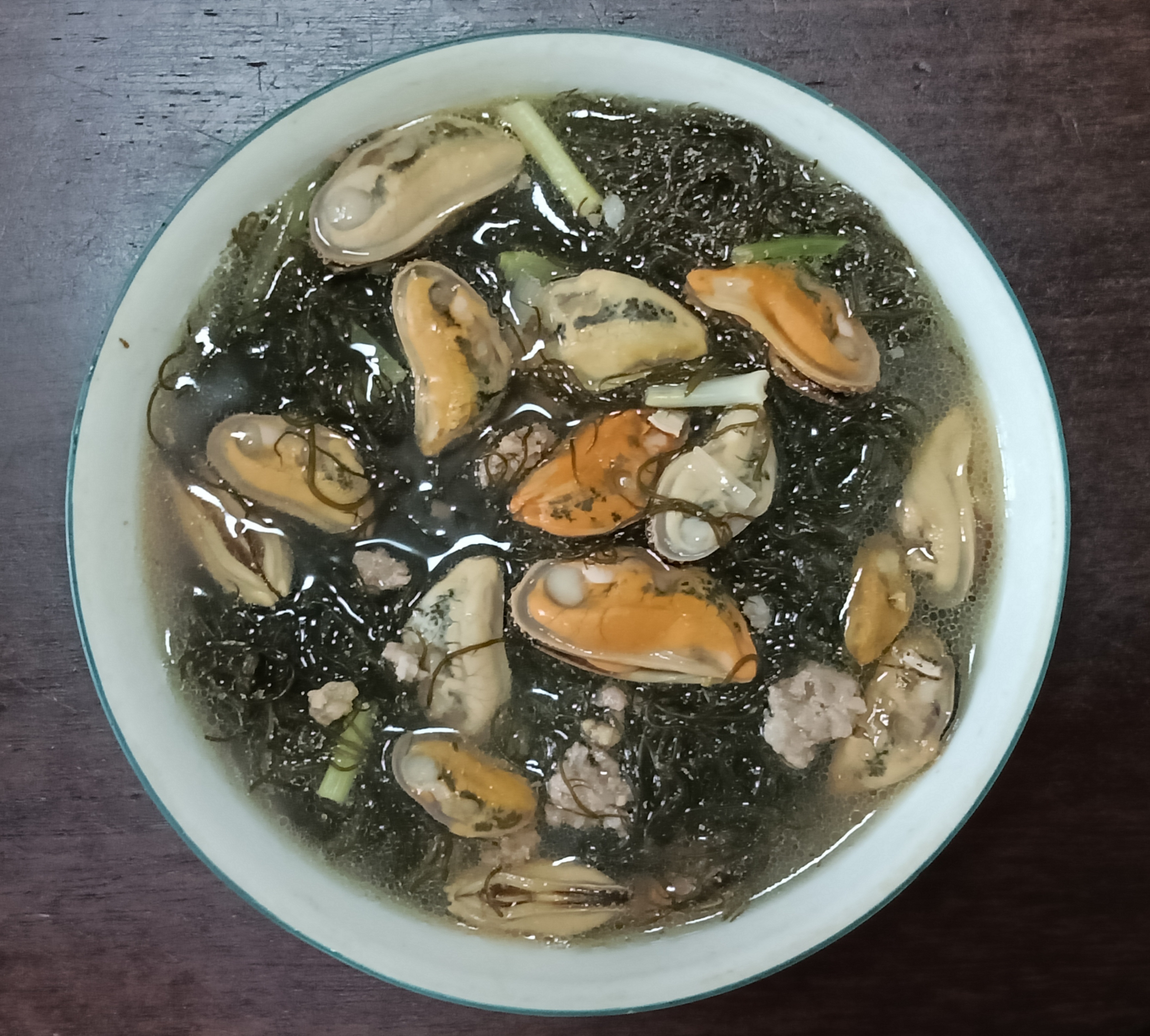 龙须菜贻贝汤,一道清新可口,生津开胃的海鲜美味