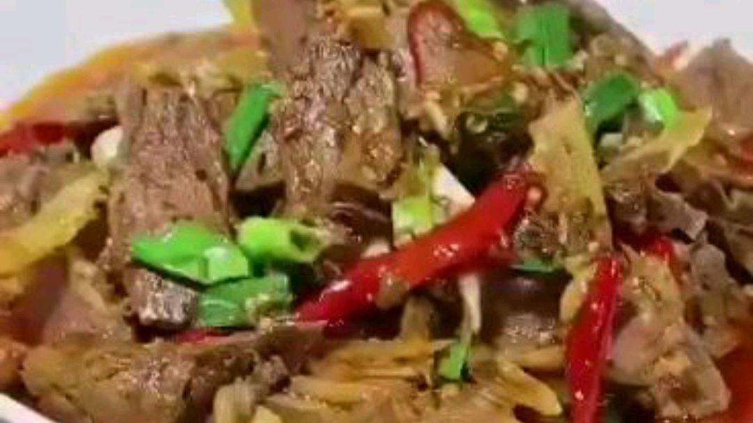 美食分享~爆炒牛腩下饭菜