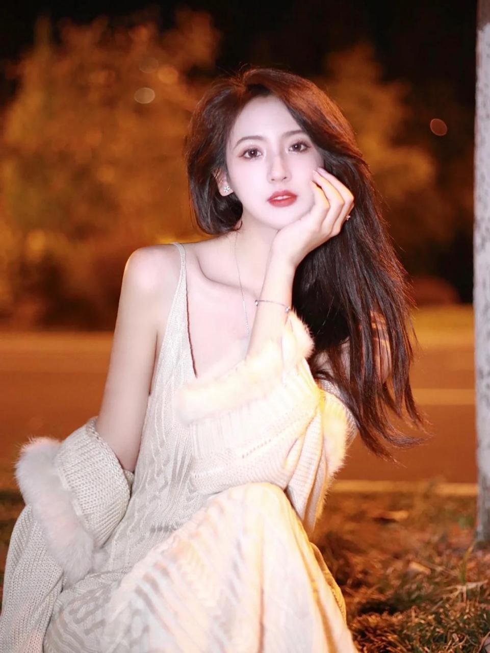 今天斗胆当一回氛围感美女吧