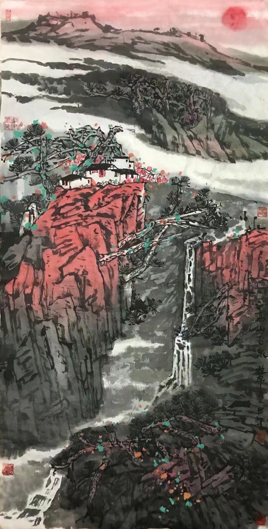 画家林敦席的彩墨山水画中处处体现着诗情,意境高远深邃