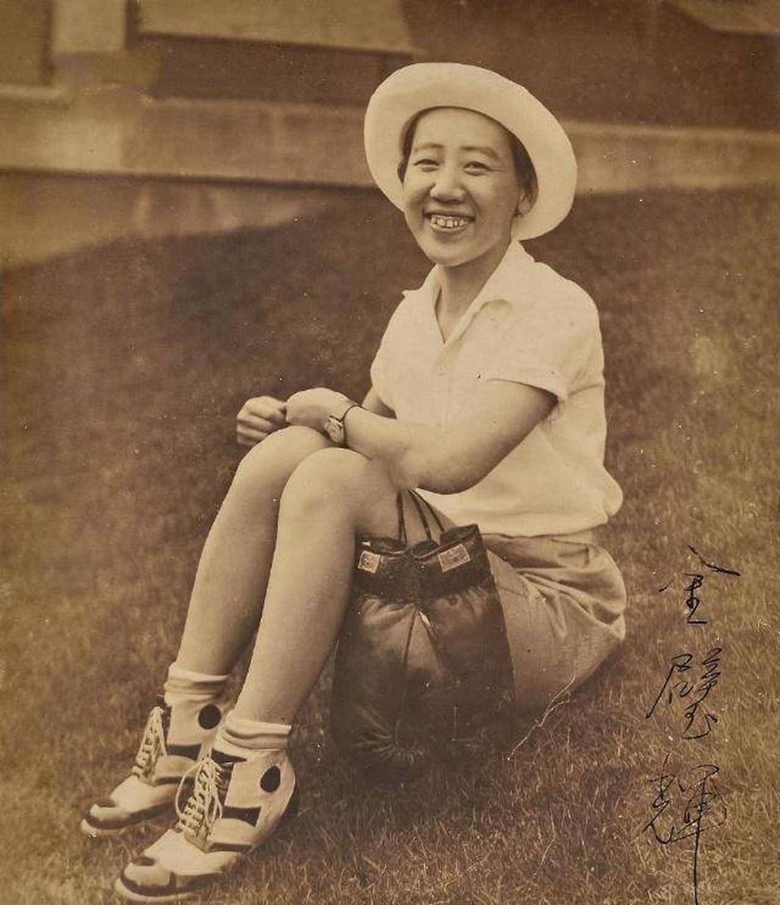 汉名金碧辉,在接受了日本军国主义教育的川岛芳子从此沉沦,甘愿为日本